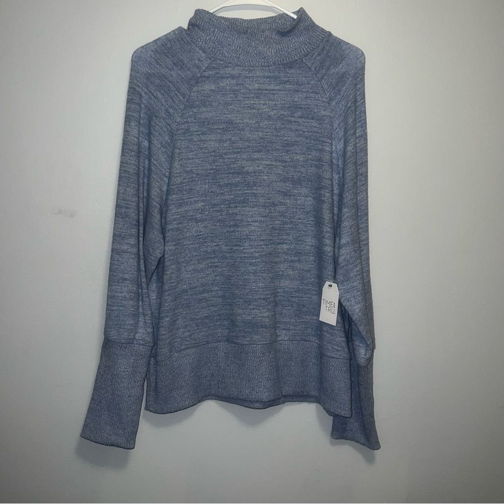 Time and Tru Light Blue Knit Sweater